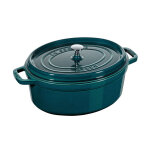 Cocotte ovale en fonte �maill�e staub la mer