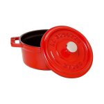 Cocotte ronde en fonte staub cerise Cocotte ronde en fonte staub cerise