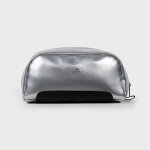 Trousse de toilette gris argent�