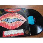 Un beso nada mas :: ven besame : amada mia : yo me aburro tu te aburres : lo que queda de ti : manana ... Un beso nada mas :: ven besame : amada mia : yo me aburro tu te aburres : lo que queda de ti : manana ...