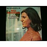 Les bouzoukis de m. theodorakis avec m. farantouri