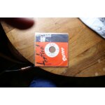 A pr�sent tu peux t'en aller / ca n'a pas d'importance 2 titres