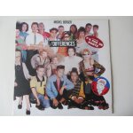 Differences : si tu plonges - chanter pour ceux qui sont loin de chez eux - quand on est ensemble - il ...