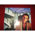 Cette voix dans tes haut - parleurs