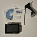 Gps takara, car navigator gp55bt avec support ventouse et cd, notice .
