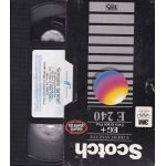 Vhs simsala grimm : outstroupistache / le roi trucmachin / le vaillanyt petit tailleur