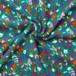 Coupon 3m viscose effet cr�pon imprim� fleurs na�ves multi fond vert - promod couture - promod couture ...