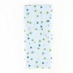 Coupon tissu 100% coton triangles g�om�triques 45x55cm bleu clair - frou frou - mondial tissus