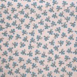Coupon de tissu fond rose fleur bleu - mondial tissus