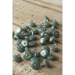 Lot de 5 boutons perla vert sauge 10mm - eglantine et zo - mondial tissus
