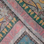 Tissu cr�pe polyester patchwork cachemire vert - mondial tissus