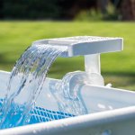 Intex cascade de piscine led multicolore 28090 Intex cascade de piscine led multicolore 28090