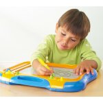 Tomy planche  dessin magntique megasketcher