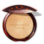 Terracotta luminizer - la poudre enlumineur - 96% d'ingrédients d'origine naturelle - guerlain Terracotta luminizer - la poudre enlumineur - 96% d'ingrédients d'origine naturelle - guerlain