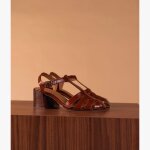 Sandale dali cognac