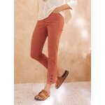 Pantalon 7 / 8�me boutons bas de jambes