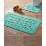 Tapis de bain motif losanges.