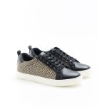 Tennis fantaisie,  lacets