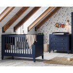 Chambre milenne : lit b�b� �volutif 70x140 cm + commode
