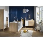 Chambre seventies : lit b�b� 70x140 + commode + armoire