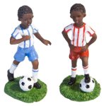 Joueur de football cr�ole noir, en r�sine 6cm (� l'unit�), cr�ole