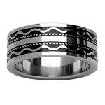 Alliance en acier et résine noire avec motifs vagues, bande et pointillés Alliance en acier et résine noire avec motifs vagues, bande et pointillés