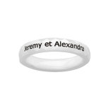 Alliance demi - jonc en céramique blanche 4mm avec facettes Alliance demi - jonc en céramique blanche 4mm avec facettes