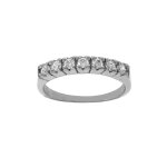 Bague en acier avec rail d'oxydes blancs sertis