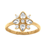 Bague en plaqu� or forme fleur avec oxydes blancs sertis clos