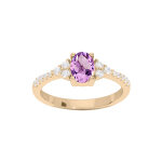 Bague en plaqu or avec gros amethyste et oxydes blancs sertis
