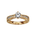 Bague en plaqué or solitaire 1 gros oxyde blanc et rangées d'oxydes blancs sertis de chaque côté Bague en plaqué or solitaire 1 gros oxyde blanc et rangées d'oxydes blancs sertis de chaque côté