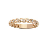 Bague en plaqué or style alliance brins croisés avec oxydes blancs sertis Bague en plaqué or style alliance brins croisés avec oxydes blancs sertis