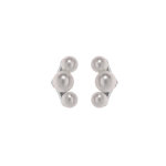 Boucles d'oreille en argent rhodi� arc de perles blanches de synth�se et fermoir poussette