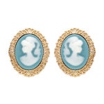 Boucles d'oreille en plaqu� or cam�e sur fond turquoise et fermoir poussette