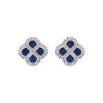 Boucles d'oreille tige en argent rhodi� tr�fle agate bleu fonc� v�ritable avec contour d'oxydes blancs ...