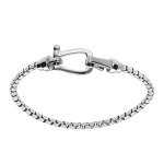 Bracelet en acier satin� maille jaseron fermoir brillant - 19. 5cm