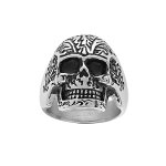 Chevaliere en acier motif tête de mort Chevaliere en acier motif tête de mort