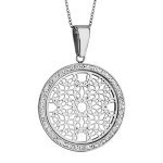 Collier en acier chane avec pendentif rond en rsine et strass blancs avec rosaces  l'intrieur - longueur ...