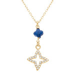 Collier en argent dor� avec pedentif �toile en r�sine bleue et �toile entour�e d'oxydes blancs sertis ...