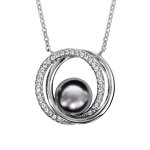Collier en argent rhodié chaîne avec pendentif 2 anneaux superposés dont 1 lisse et l'autre orné d'oxydes ... Collier en argent rhodié chaîne avec pendentif 2 anneaux superposés dont 1 lisse et l'autre orné d'oxydes ...