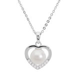 Collier en argent rhodi chane avec pendentif coeur avec perle de culture d'eau douce blanche et oxydes ...
