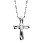 Collier en argent rhodié chaîne avec pendentif croix chrétienne arrondie et ornée d'1 oxyde serti clos ... Collier en argent rhodié chaîne avec pendentif croix chrétienne arrondie et ornée d'1 oxyde serti clos ...