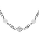 Collier en argent rhodi� pastille diamant�e et boule en verre blanche 38 + 5cm