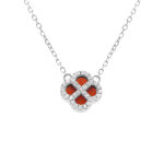 Collier en argent rhodi� pendentif tr�fle agate rouge v�ritable contour oxydes blancs 40 + 5cm