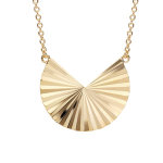 Collier en plaqué or disque ethnique coupé 40 + 4cm Collier en plaqué or disque ethnique coupé 40 + 4cm