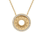 Collier en vermeil pendentif disque motif soleil �vid� entourage d' oxydes blancs - 42 + 3cm