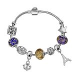 Composition bracelet charms thabora de luxe et verre de murano véritable Composition bracelet charms thabora de luxe et verre de murano véritable