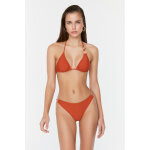 Bas de maillot avec boucles métalliques Bas de maillot avec boucles métalliques