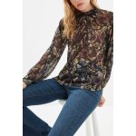 Blouse lgrement transparente