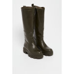 Bottes � semelle crant�e